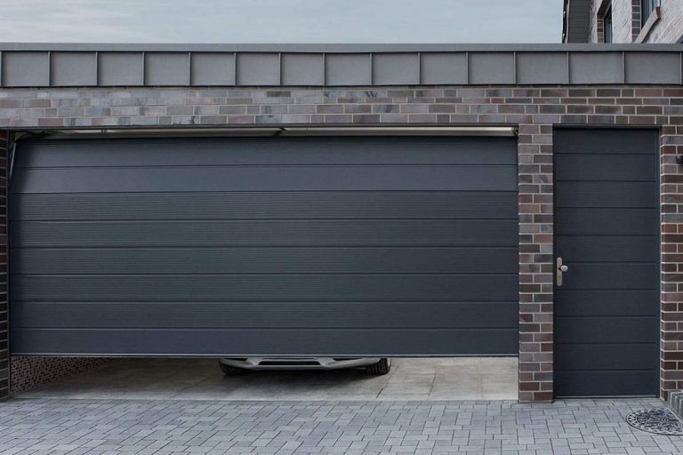 Автоматические гаражные ворота. Их разновидности