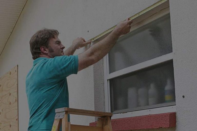 Как самостоятельно замерить проем под роллету Как самостоятельно замерить проем под роллету