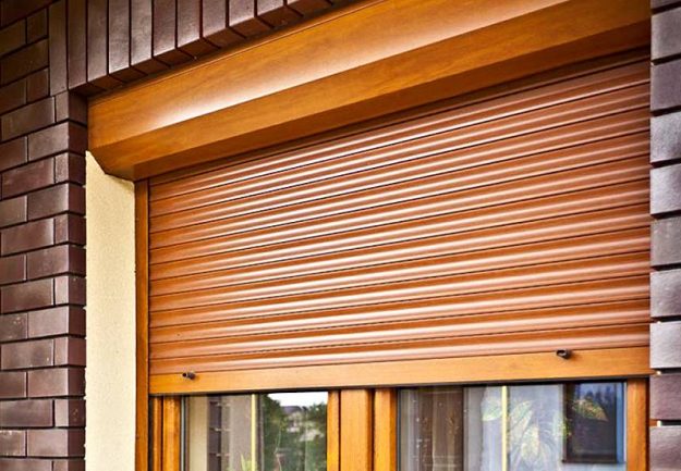 Ролеты, роллеты или рольставни